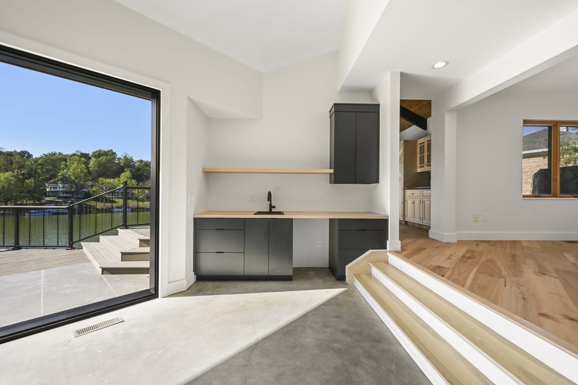 Quartz countertops and custom cabinetry in Perfect kitchen