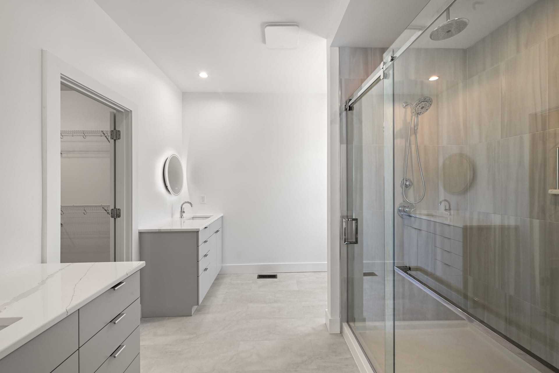 Luxe bathroom