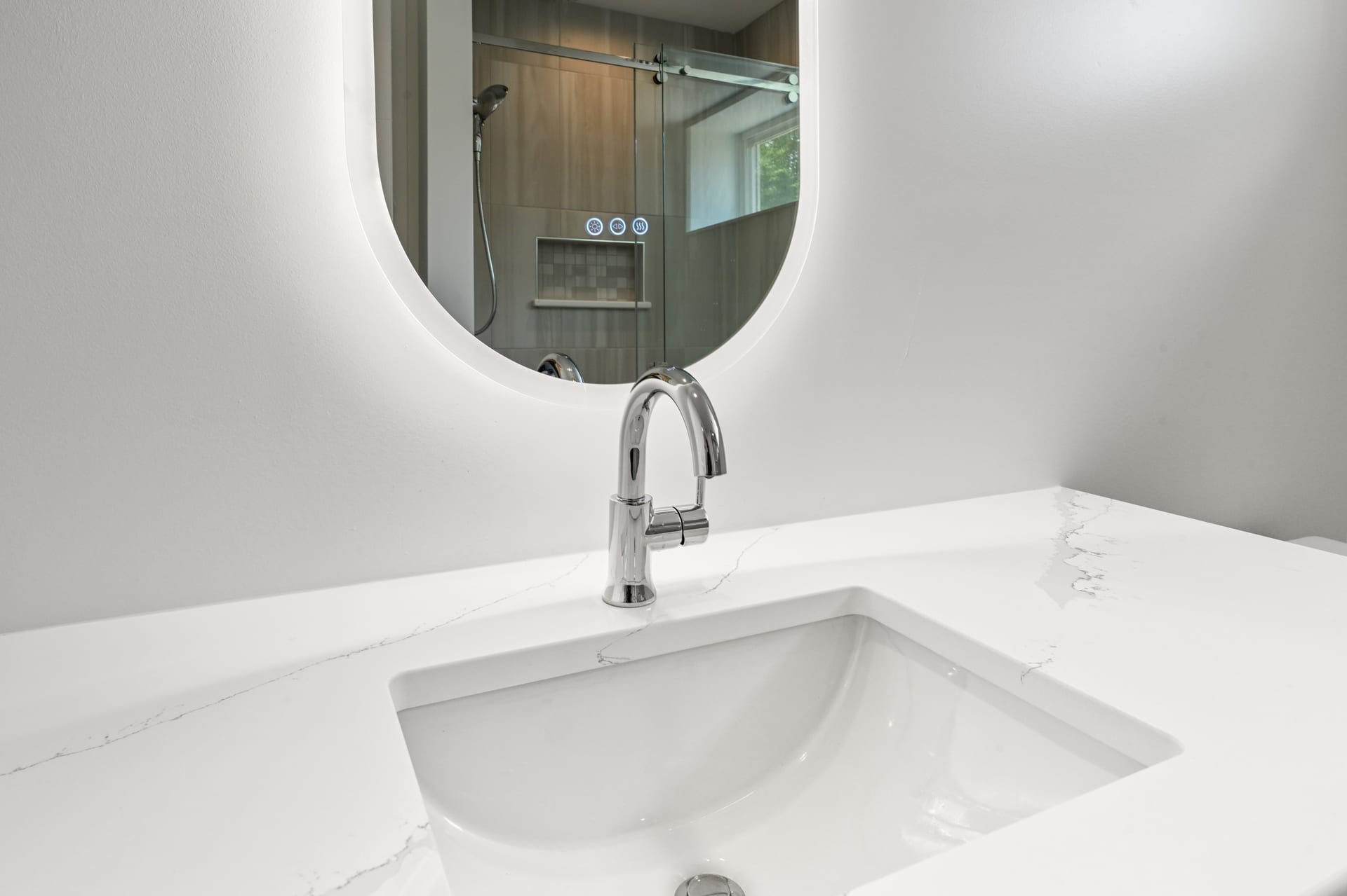 Guest bathroom with tile surround and modern vanity