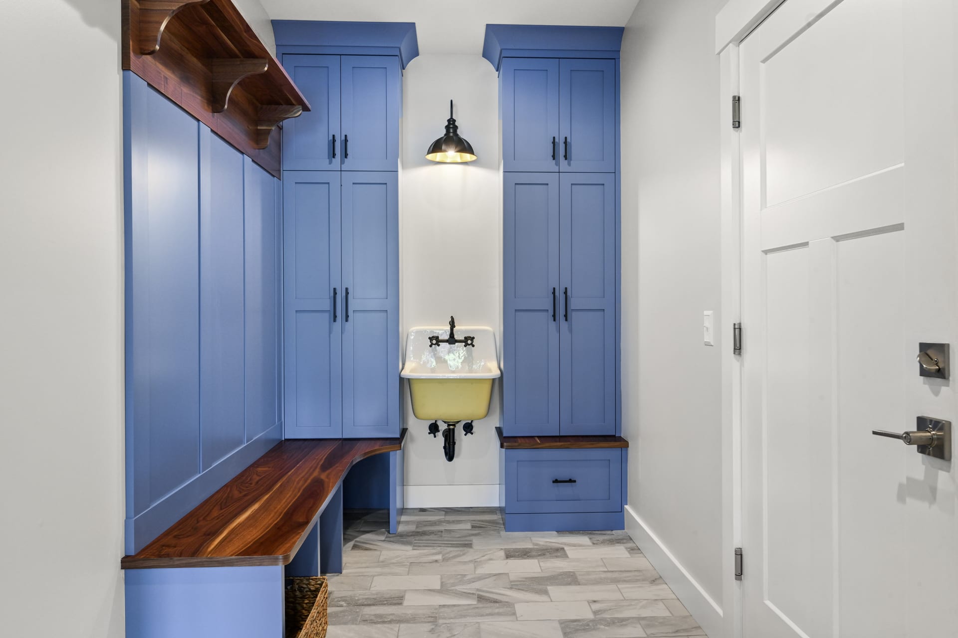 Butler's pantry and wine storage in custom home